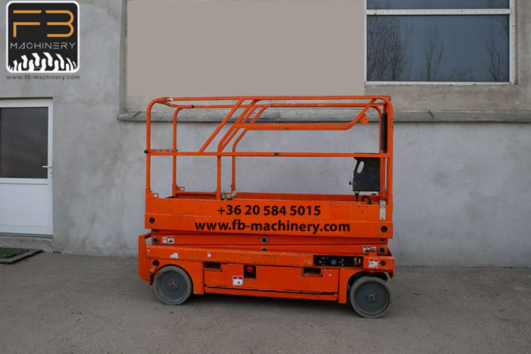 Haulotte Compact 8 Second hand scissor lift Nr.79